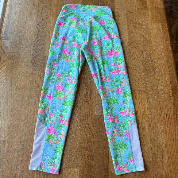 Lilly Pulitzer x Disney Parks Weekender Leggings Lilly Loves Disney Size Small - Picture 2 of 14